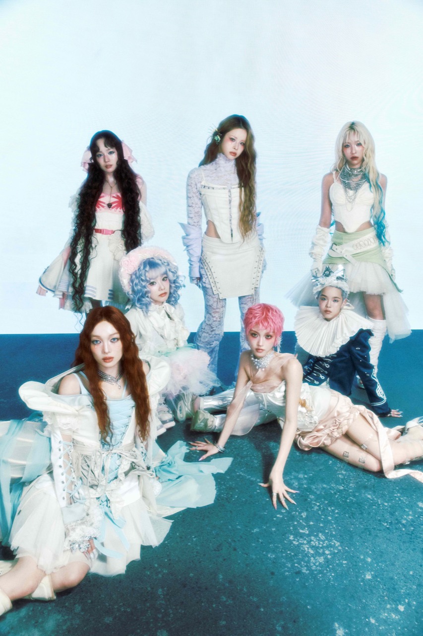 XG seven members official promotional photo