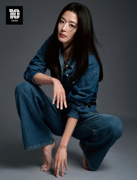 Jun Ji-hyun in TOPTEN10 campaign imagery