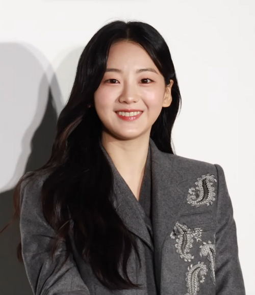 Cho Yi-hyun at a press event in October 2023
