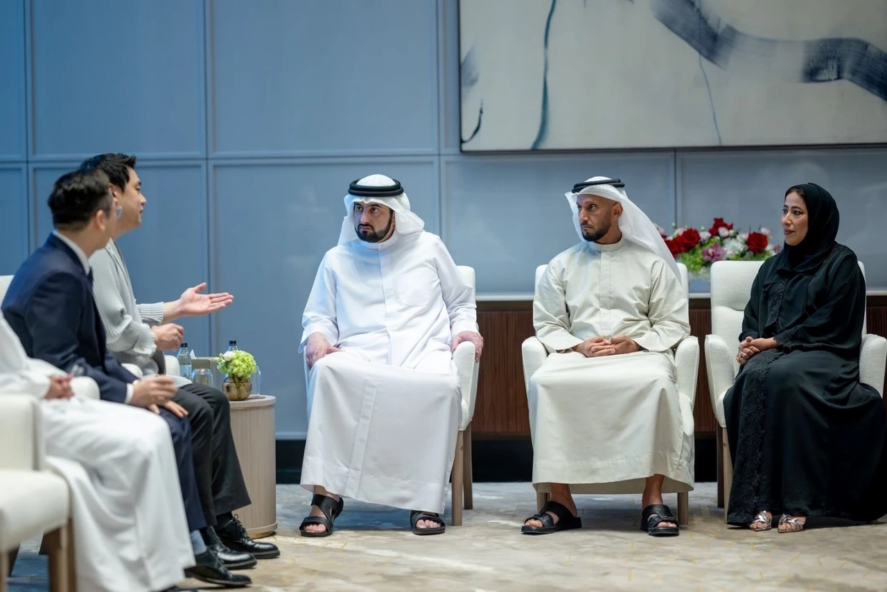 Galaxy Corporation executives meet Dubai officials during talks on media and advanced technology cooperation in the UAE.